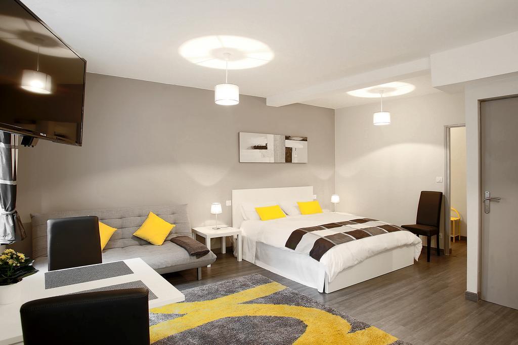 Studios Du Marche Au Bois Perigueux Room photo